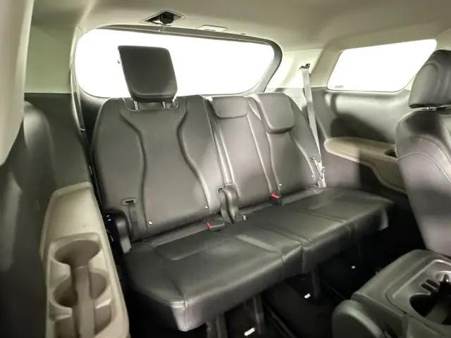 2025 Kia Carnival MPV LXS
