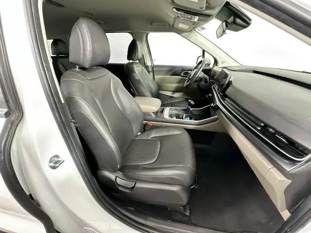 2025 Kia Carnival MPV LXS