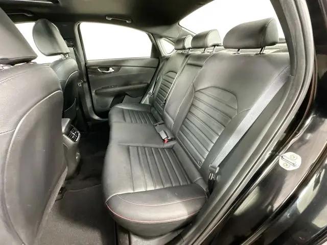 2023 Kia Forte GT Manual