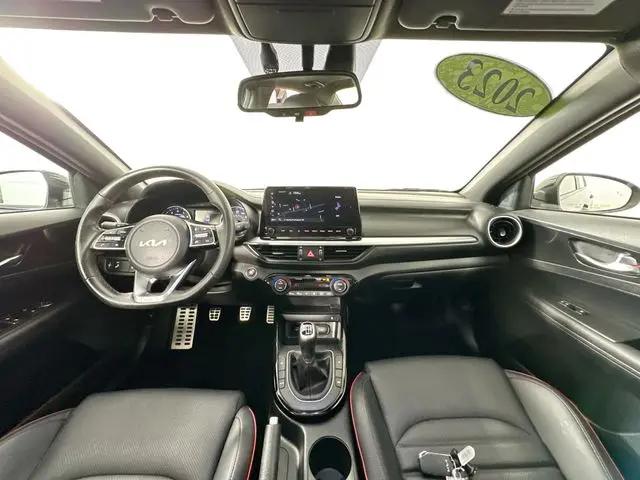 2023 Kia Forte GT Manual