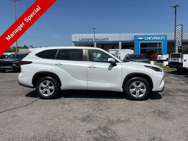 2023 Toyota Highlander L