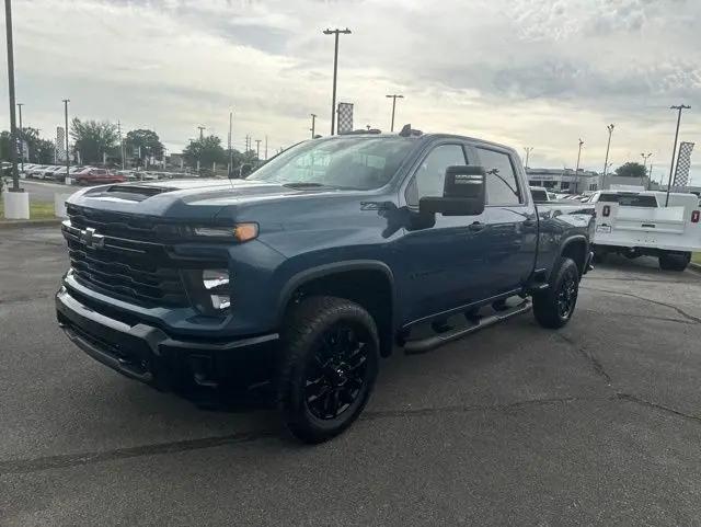 2026 Chevrolet Silverado 2500HD Crew Cab, Standard Bed, WT, 4WD
