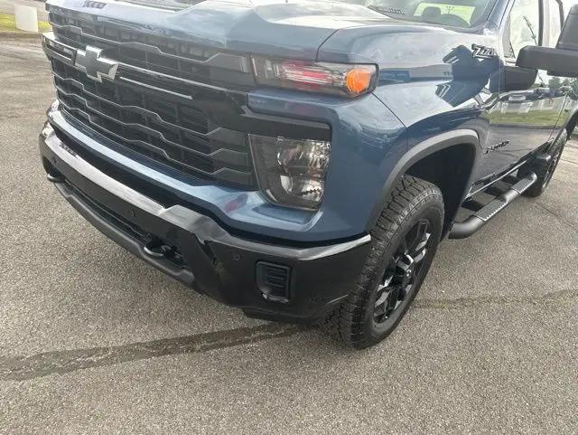 2026 Chevrolet Silverado 2500HD Crew Cab, Standard Bed, WT, 4WD