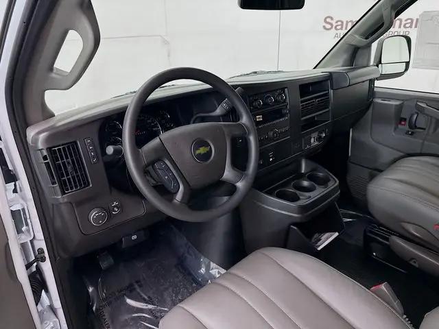 2026 Chevrolet Express Cargo Van 2500 Extended Wheelbase, WT, RWD