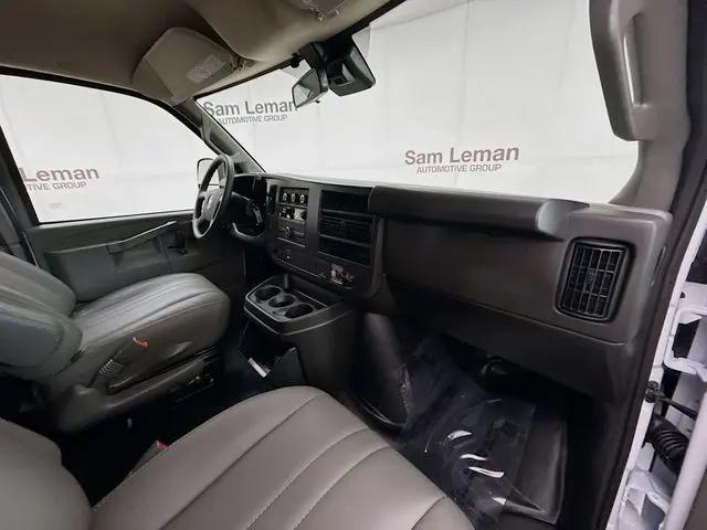 2026 Chevrolet Express Cargo Van 2500 Extended Wheelbase, WT, RWD