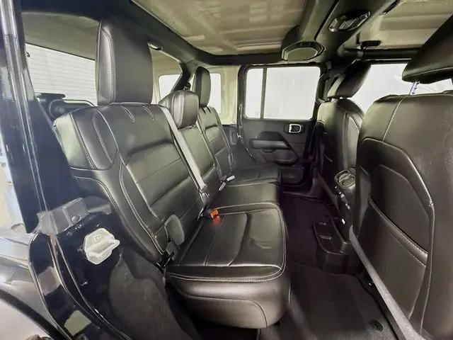 2022 Jeep Wrangler Unlimited Sahara 4x4