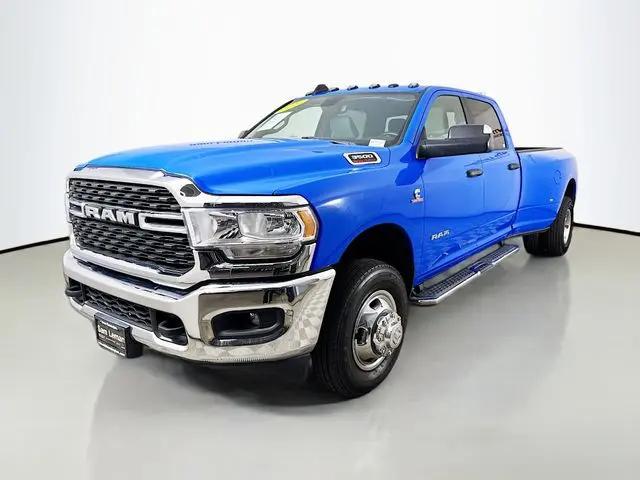 2022 Ram 3500 Big Horn Crew Cab 4x4 8' Box