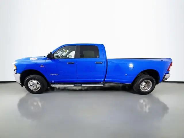 2022 Ram 3500 Big Horn Crew Cab 4x4 8' Box
