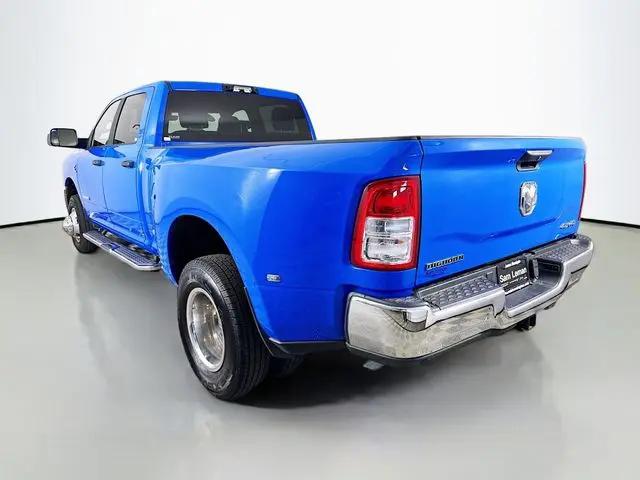 2022 Ram 3500 Big Horn Crew Cab 4x4 8' Box