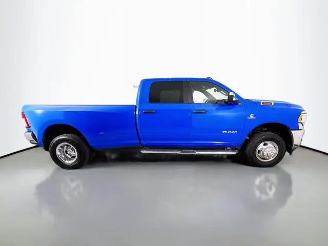 2022 Ram 3500 Big Horn Crew Cab 4x4 8' Box