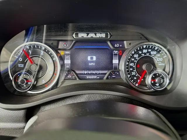2022 Ram 3500 Big Horn Crew Cab 4x4 8' Box