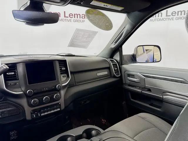 2022 Ram 3500 Big Horn Crew Cab 4x4 8' Box
