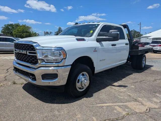 2024 Ram 3500 Tradesman/SLT/Laramie/Limited