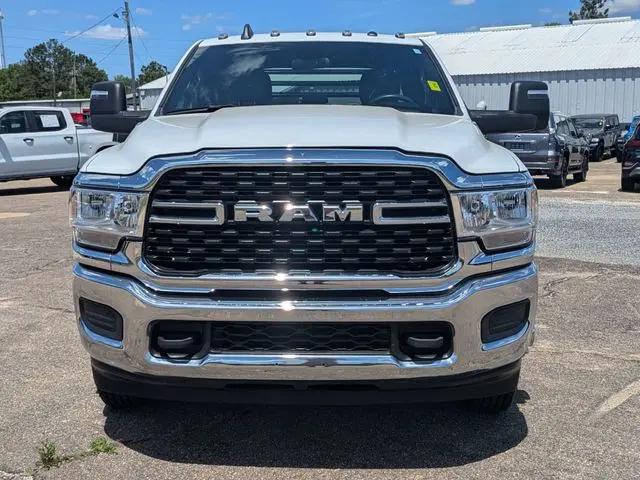 2024 Ram 3500 Tradesman/SLT/Laramie/Limited