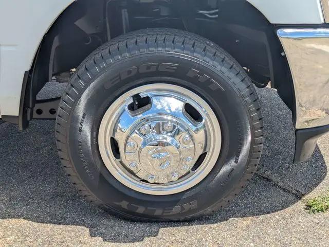 2024 Ram 3500 Tradesman/SLT/Laramie/Limited