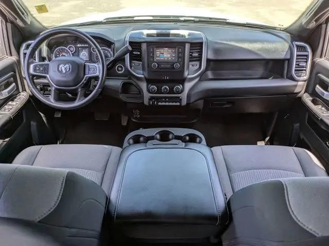 2024 Ram 3500 Tradesman/SLT/Laramie/Limited