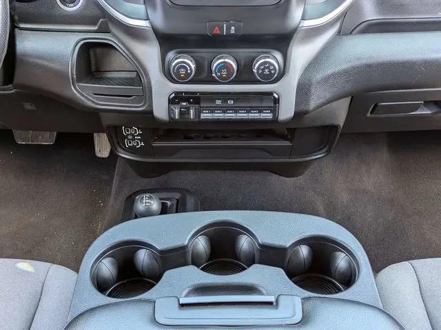2024 Ram 3500 Tradesman/SLT/Laramie/Limited