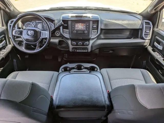 2024 Ram 3500 Tradesman/SLT/Laramie/Limited
