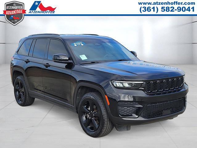 2023 Jeep Grand Cherokee Altitude 4x4 for sale in VICTORIA , TX