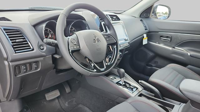 2026 Mitsubishi Outlander Sport 2.0 SE