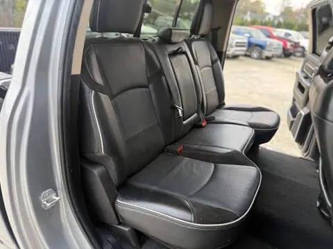 2020 Jeep Ram 2500 Laramie Crew Cab 4x4 64 Box