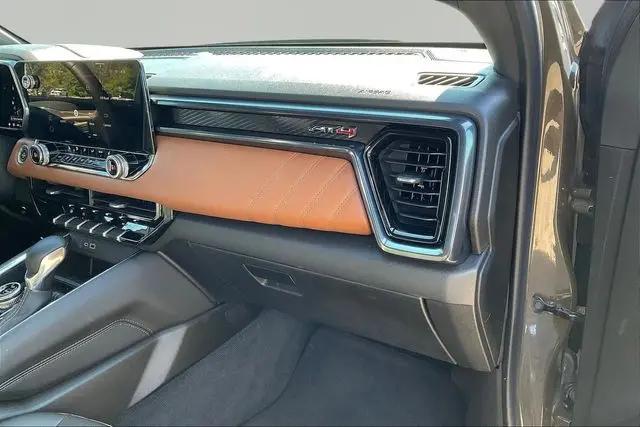 2023 GMC Canyon 4WD Crew Cab Short Box AT4