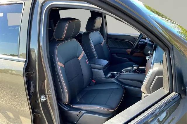 2023 GMC Canyon 4WD Crew Cab Short Box AT4