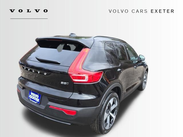 2026 Volvo XC40 Plus, B5 AWD Gas (mild hybrid), Dark