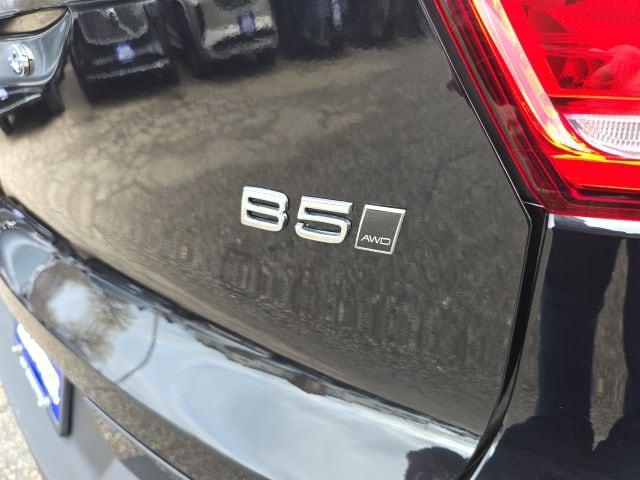 2026 Volvo XC40 Plus, B5 AWD Gas (mild hybrid), Dark