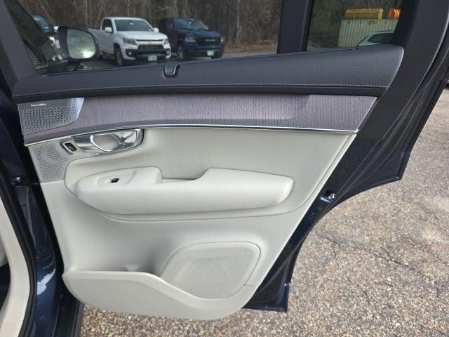 2026 Volvo XC90 Plug-In Hybrid Ultra, T8 AWD, Electric/Gasoline, Bright, 6 Seats