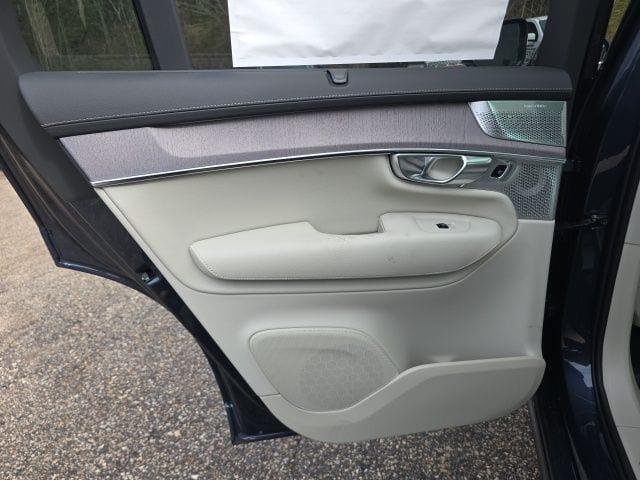 2026 Volvo XC90 Plug-In Hybrid Ultra, T8 AWD, Electric/Gasoline, Bright, 6 Seats