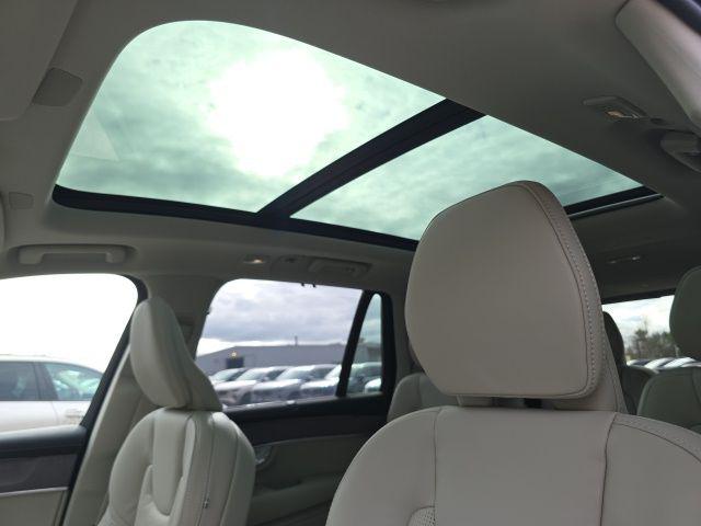 2026 Volvo XC90 Plug-In Hybrid Ultra, T8 AWD, Electric/Gasoline, Bright, 6 Seats