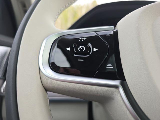 2026 Volvo XC90 Plug-In Hybrid Ultra, T8 AWD, Electric/Gasoline, Bright, 6 Seats