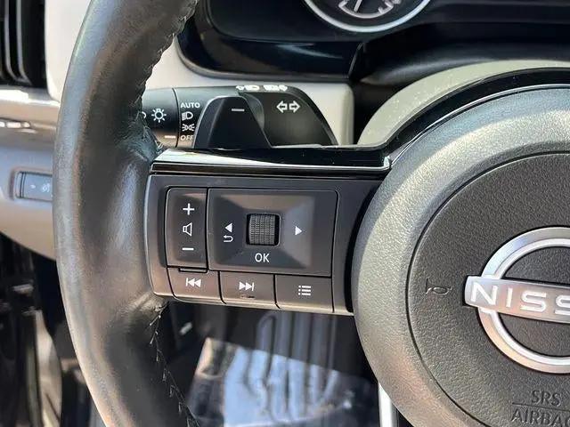 2023 Nissan Pathfinder SL 4WD