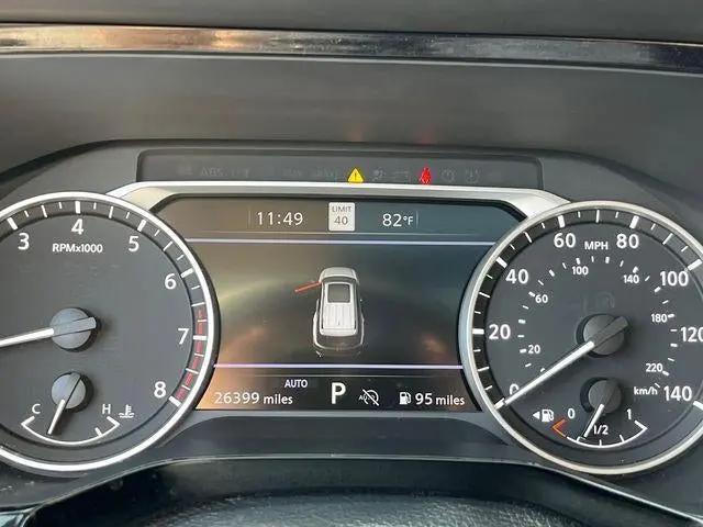 2023 Nissan Pathfinder SL 4WD