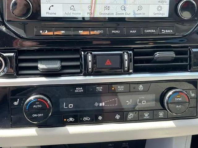 2023 Nissan Pathfinder SL 4WD