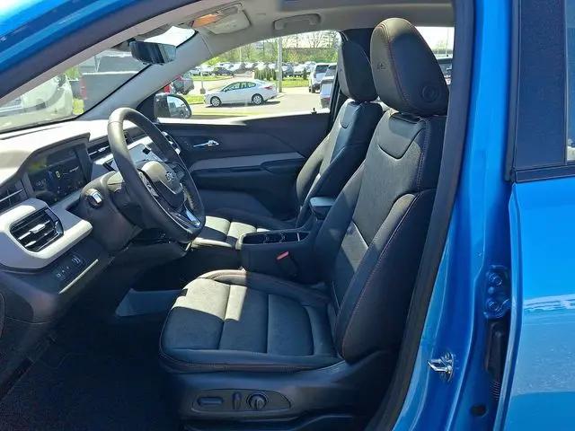 2027 Chevrolet Bolt RS FWD