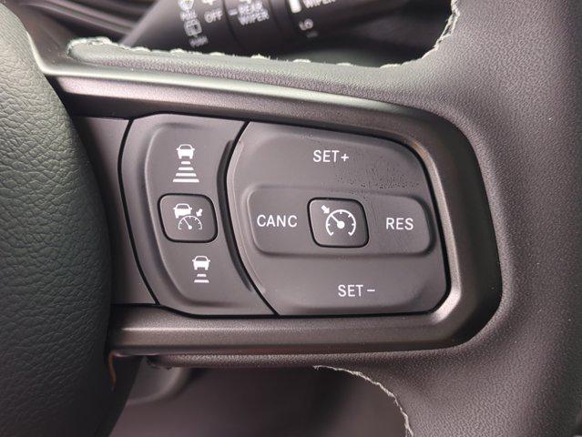 2025 Jeep Wrangler 4-Door Summit 4x4