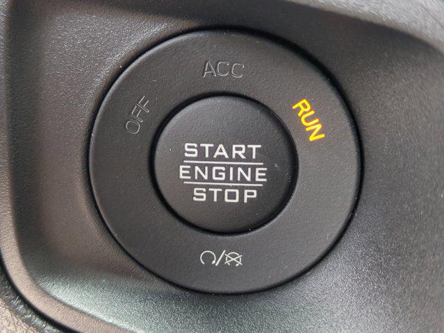 2025 Jeep Wrangler 4-Door Summit 4x4