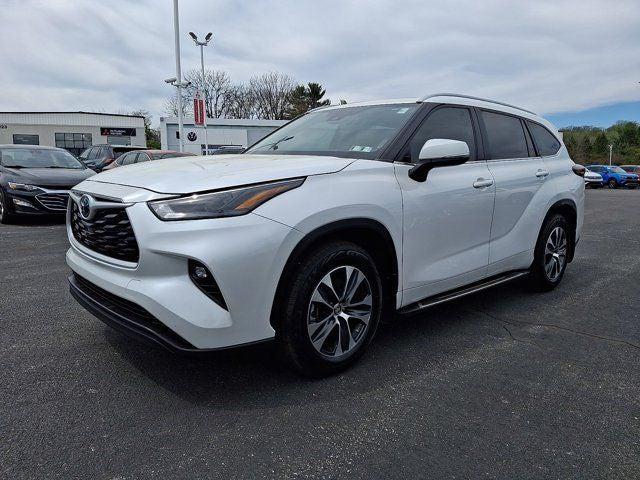 2024 Toyota Highlander XLE 2024 Toyota Highlander XLE