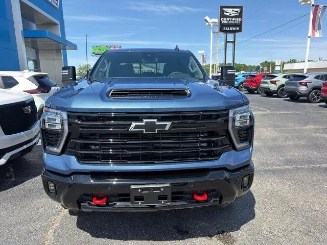 2026 Chevrolet Silverado 2500HD Crew Cab, Standard Bed, LT, 4WD