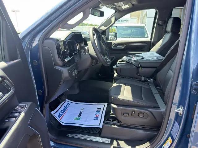 2026 Chevrolet Silverado 2500HD Crew Cab, Standard Bed, LT, 4WD