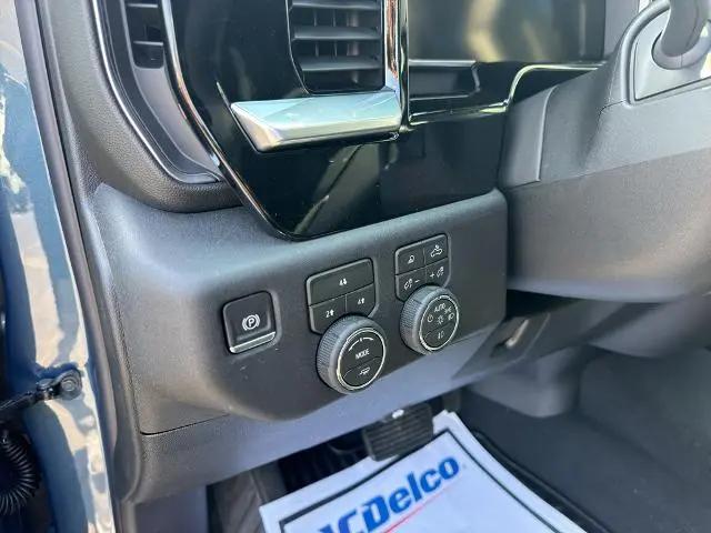 2026 Chevrolet Silverado 2500HD Crew Cab, Standard Bed, LT, 4WD