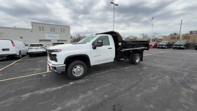 2025 Chevrolet Silverado 3500HD Work Truck