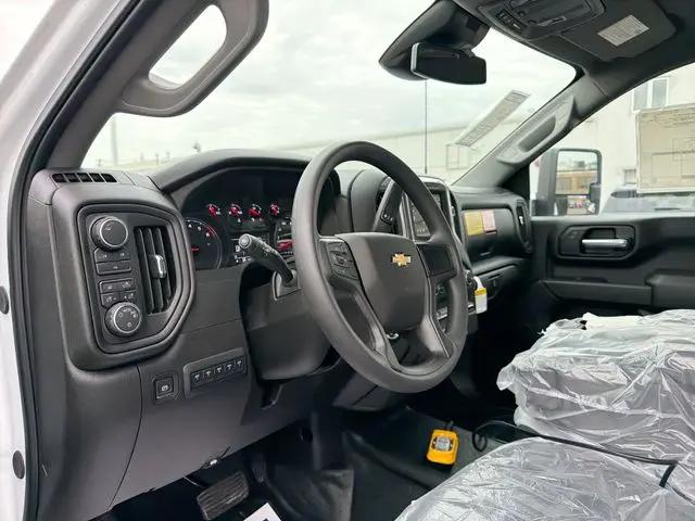 2025 Chevrolet Silverado 3500HD Work Truck