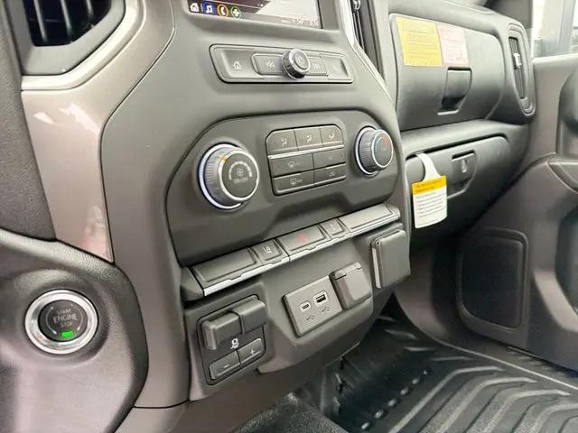 2025 Chevrolet Silverado 3500HD Work Truck