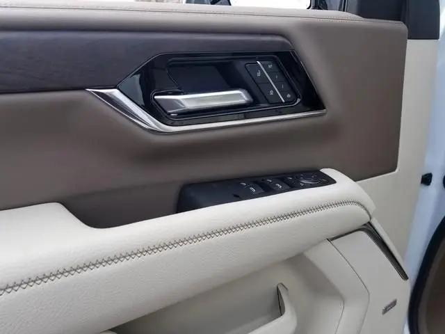 2026 GMC Yukon XL 4WD Denali
