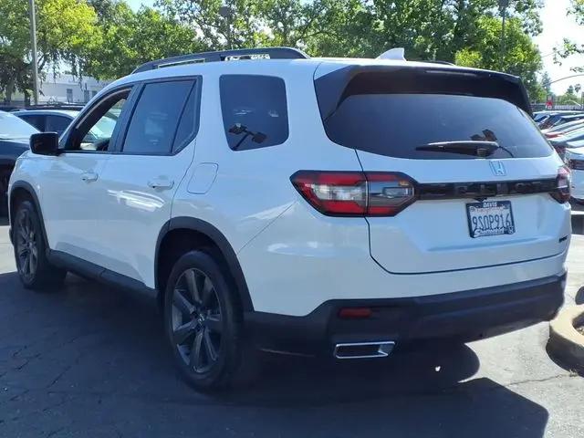 2025 Honda Pilot Sport