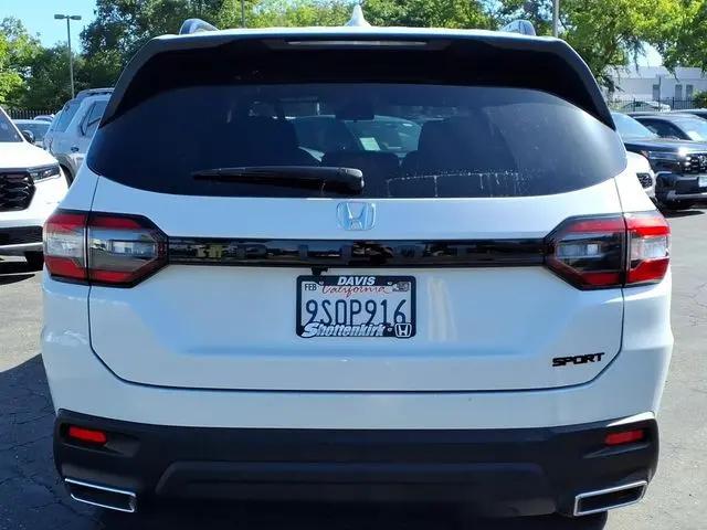 2025 Honda Pilot Sport