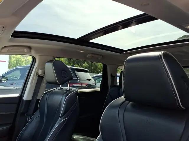 2023 Acura MDX Advance Package